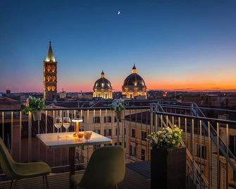 فندق بلاديوم بالاس - روما - شرفة