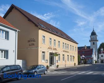 Hotel Lipa - Bojnice - Edificio