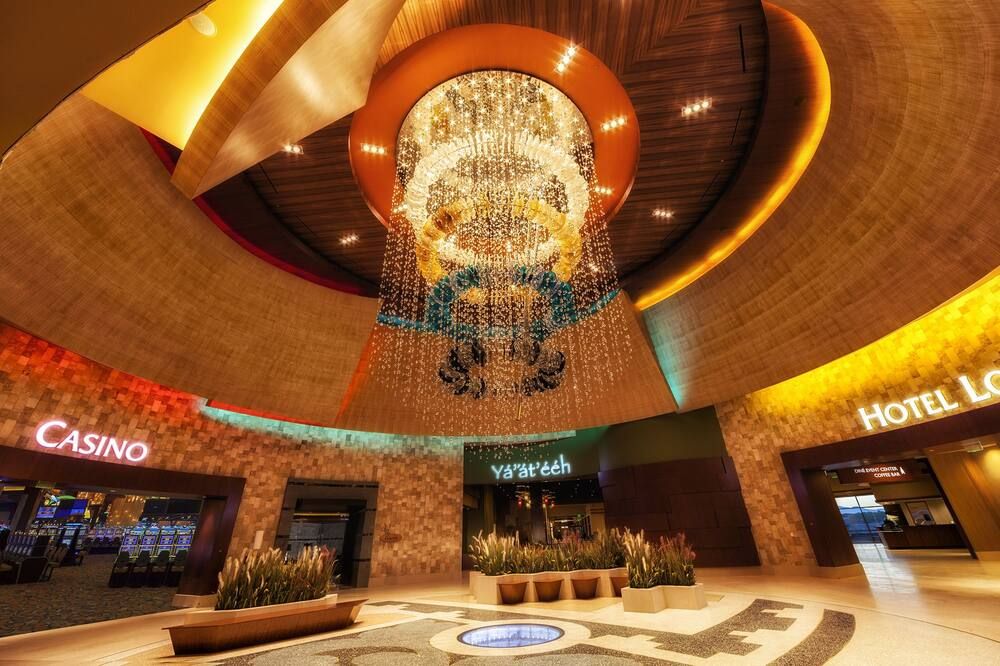 Twin Arrows Navajo Casino Resort - Flagstaff - Lobby