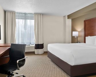 Comfort Inn & Suites Taylor - Detroit - Taylor - Slaapkamer
