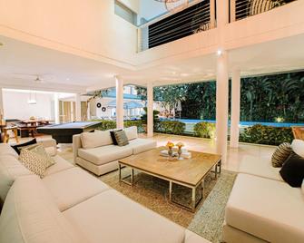 Cassamia Bali - South Kuta - Olohuone