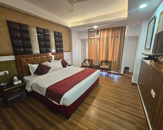 Hotel Mayur - Katra - Κρεβατοκάμαρα