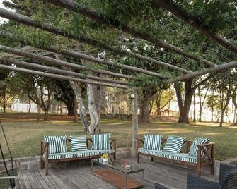 Limoeiro Da Concordia Fazenda De Charme - Itu - Patio