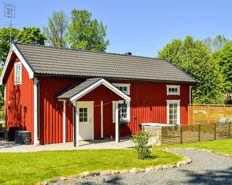 Cozy home in Herräng with WiFi - Herräng - Gebäude