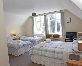 West Point Hotel Bed & Breakfast - Colwyn Bay - Bedroom
