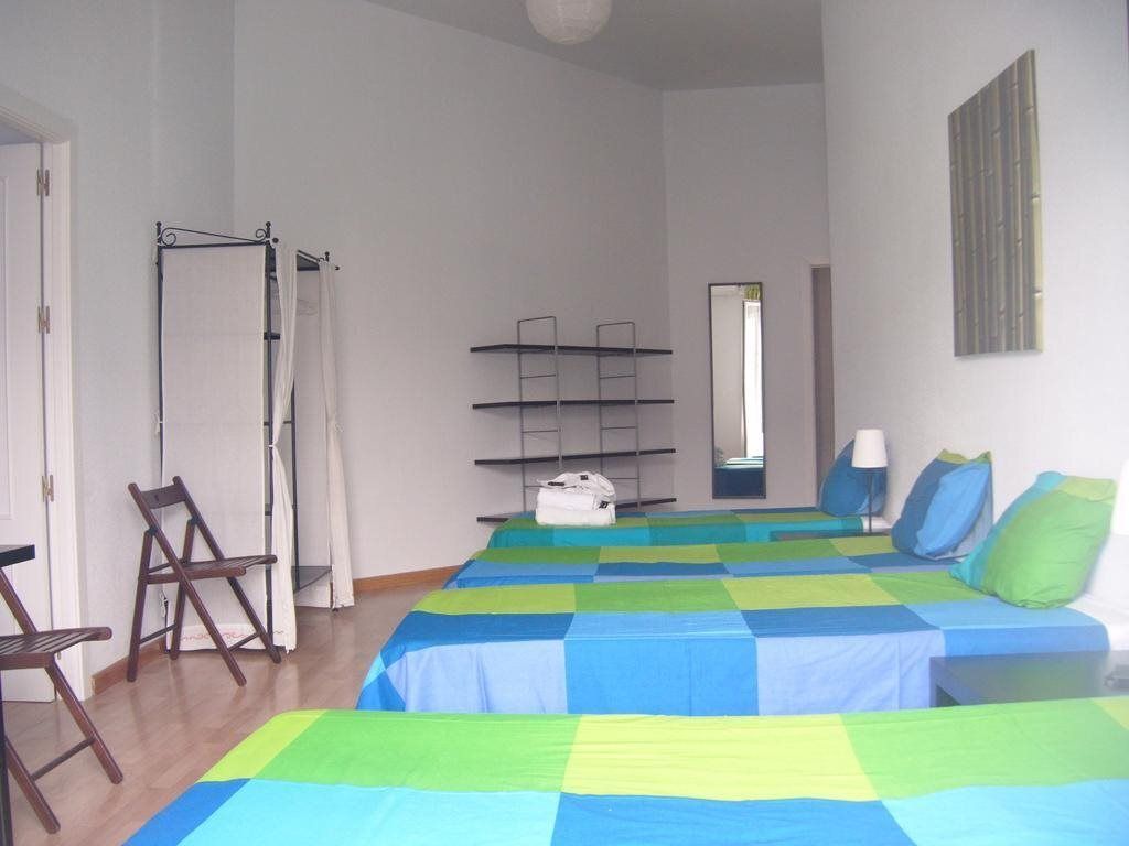 Puerta del Sol Rooms