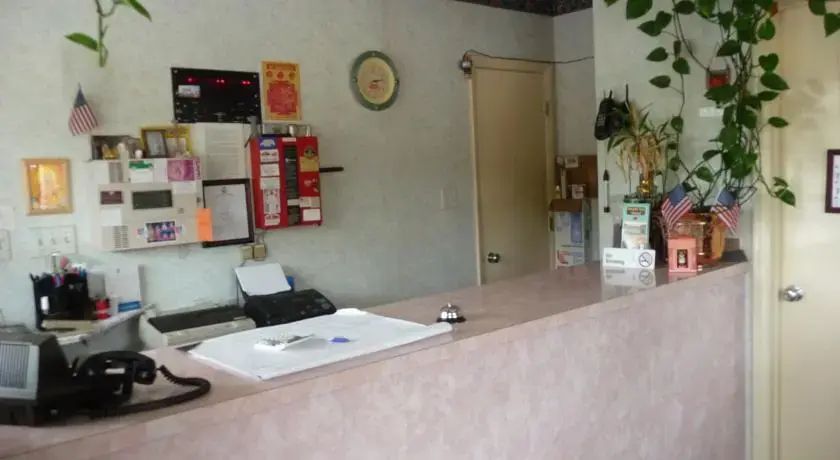Royal Inn Motel - Richmond - Recepció