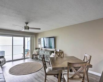 Middle Bass Condo with Balcony, Lake Erie Views - Put-in-Bay - Dining room