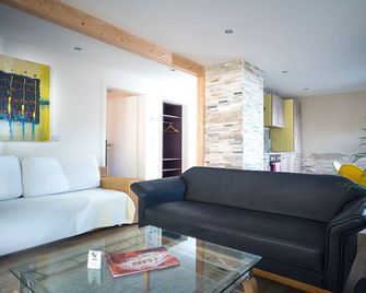 Anno Domini 1716 Boutique Hotel - Marktheidenfeld - Huiskamer
