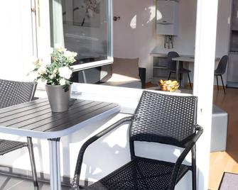 Apartment With Balcony in Fabryshof on Luxembourg's Border - Bollendorf - Patio