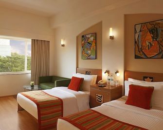 Lemon Tree Hotel-East Delhi Mall - Ghaziabad - Schlafzimmer