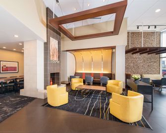Hyatt Place Charleston Airport/Convention Center - נורת' צ'רלסטון - לובי