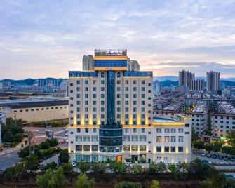 Ying Rong Hotel - Chuxiong - Edificio