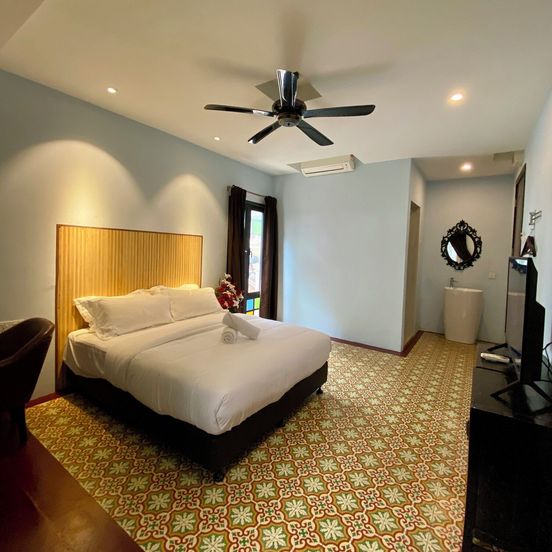 Bayu Bayu Hotel by Soft Loft image 1
