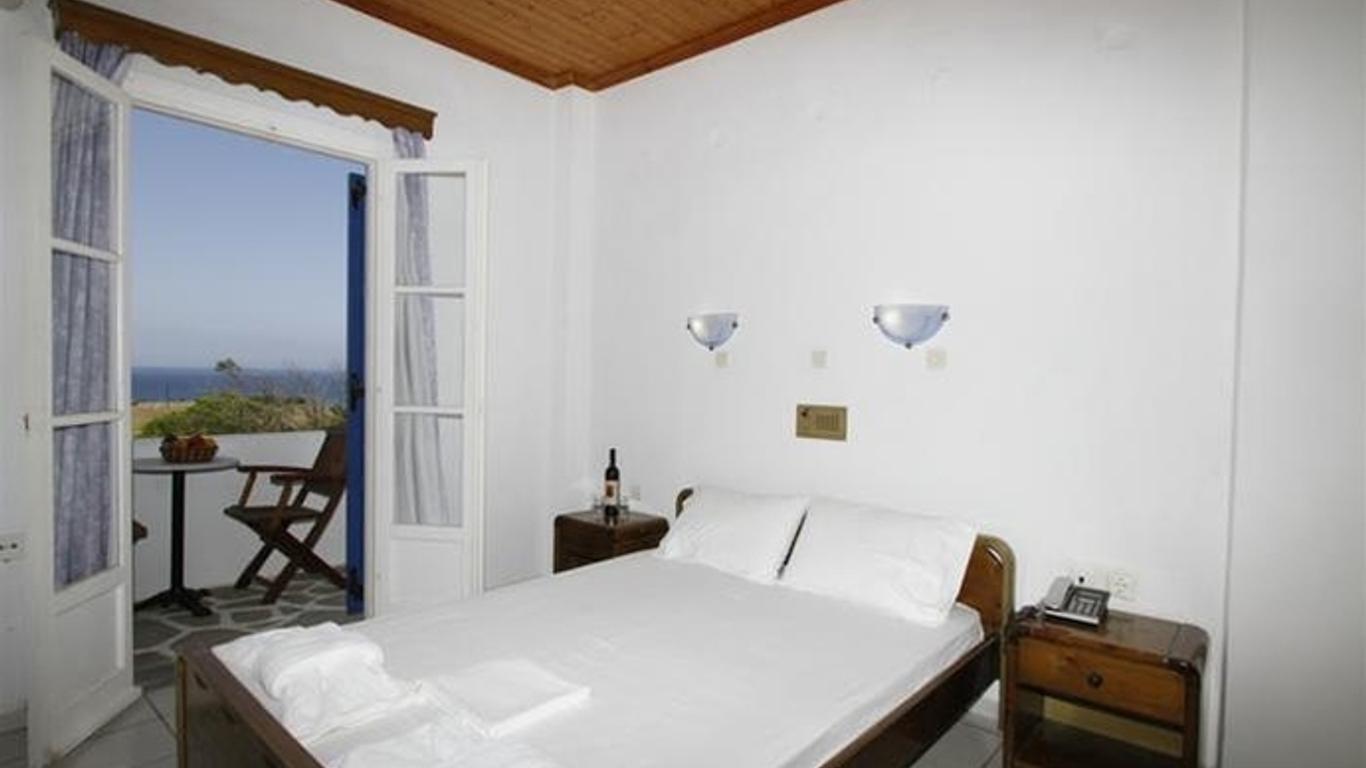 Silver Rocks Hotel