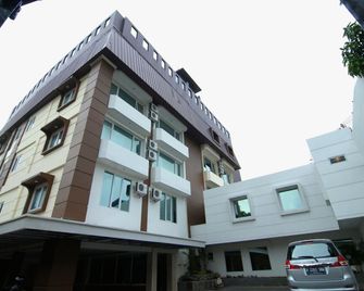 Grand Kasira - Jakarta - Toà nhà