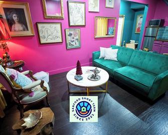 Boho Nights - Sanford - Oturma odası