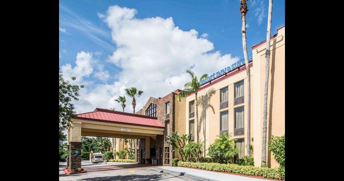 Comfort Inn Amp Suites Lantana West Palm Beach South Desde