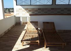 Family apartment with sun terrace - Ziguinchor - Balcony