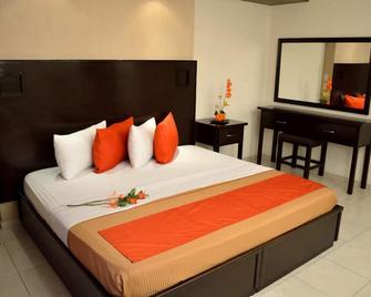 Hotel Elizabeth Ciudad Deportiva - Aguascalientes - Habitación