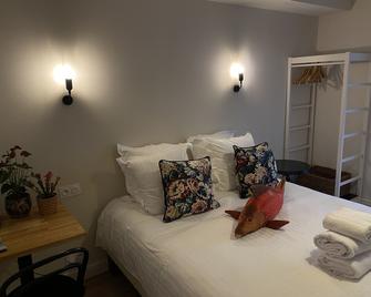 Hôtel Les Bains - Saint-Valery-en-Caux - Bedroom