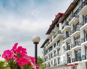Dal Lake Resort - Dharamshala - Bangunan