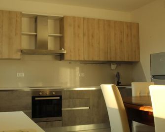 Costantino home - Macerata - Küche