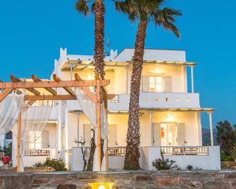 Ktima Bianco - Naxos - Building