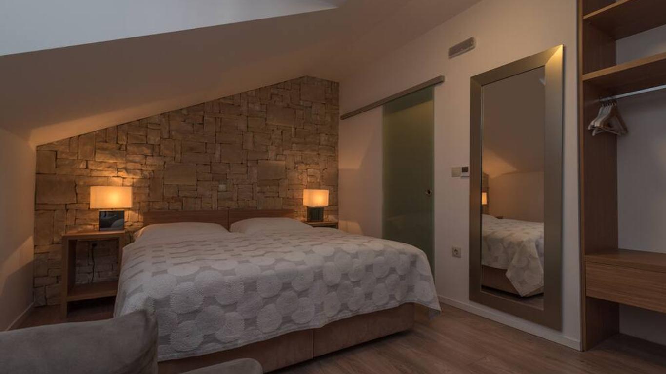 Villa Lucica Trogir