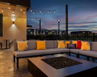 Tru by Hilton Ankeny - Ankeny - Wohnzimmer