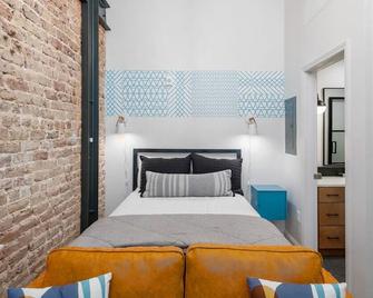Mercantile industrial loft! - Birmingham - Bedroom