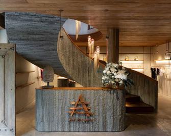 The Asa Maia - Bespoke Wellness Resort - South Kuta - Rezeption