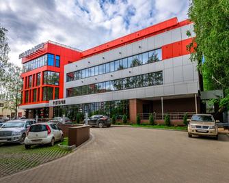 Alpha Business-Hotel - Kírov - Edificio