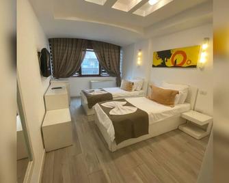 Theranda Hotel - Prizren - Chambre