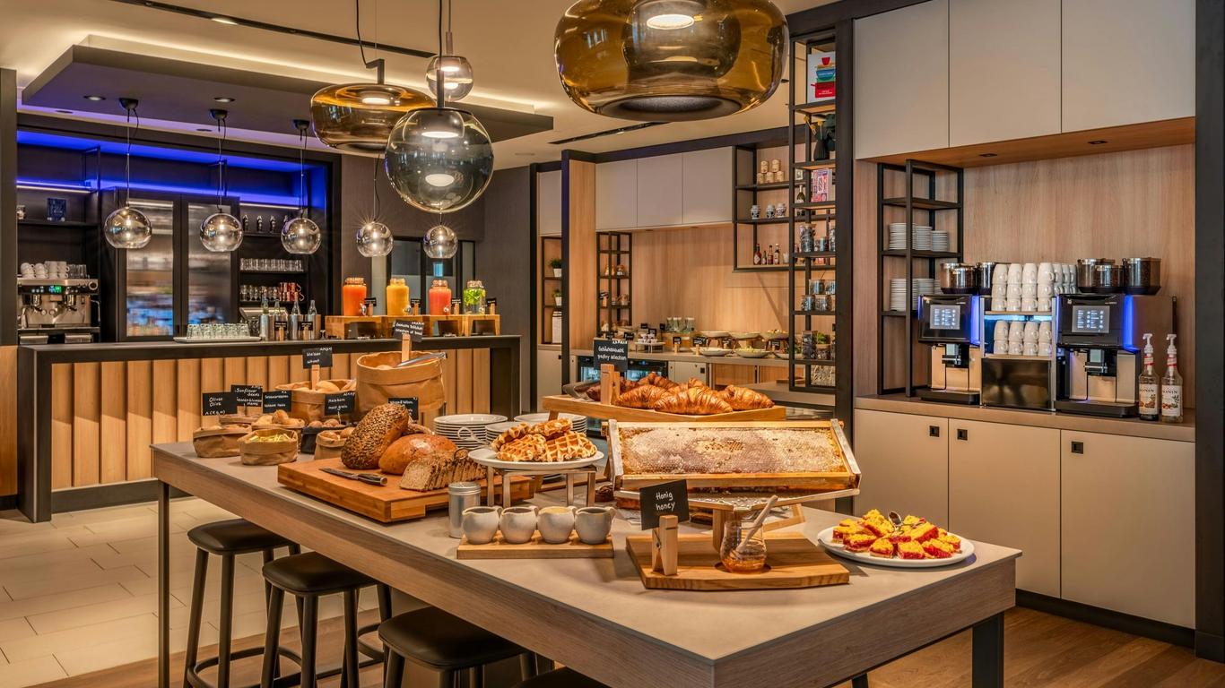Courtyard by Marriott Cologne