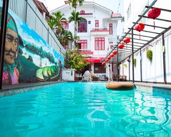 7Fridays Westlake Hostel - Hanoi - Pool