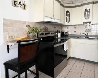 'Shiny Starprivate Poolocean, Valley And Mountain Viewnear Rincón - Añasco - Cocina