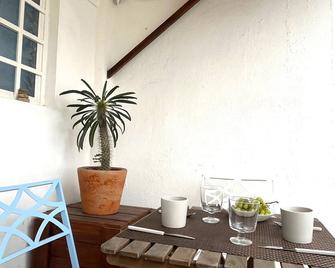 Le Petit Bonheur Terrace - Private Calm and View - Puerto Vallarta - Dining room