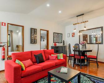 Holiday Home Lopes by Interhome - Esposende - Salon