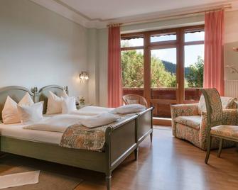 Hotel Restaurant Landhaus Sonnenhof - Adenau - Bedroom