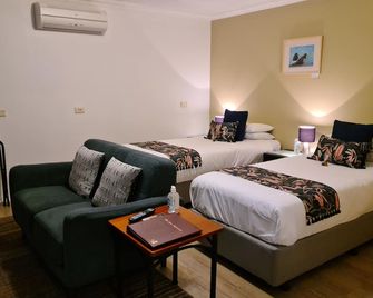 Oyster Cove Chalet - Hobart - Bedroom