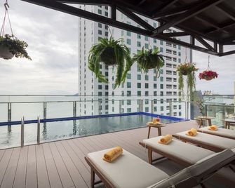 Smile Hotel - Nha Trang - Balcón
