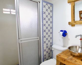 Quillahost Tropical Apartment - Barranquilla - Bathroom