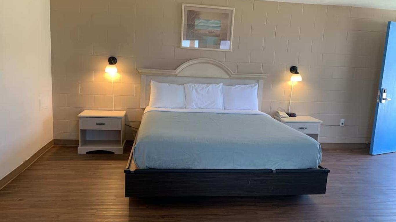 Buccaneer Inn