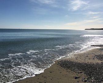 Mourne Country House Bed and Breakfast - Newry - Strand