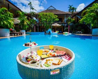 Vdara Pool Resort Spa Chiang Mai - Chiang Mai