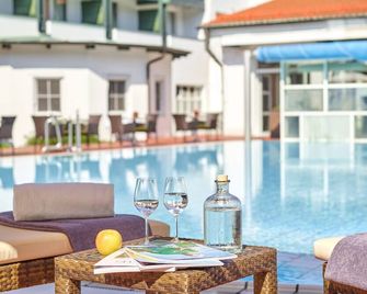 Fit Vital Aktiv Hotel Das Ludwig - Bad Griesbach - Piscina