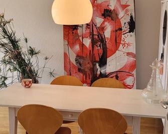 Room in Marzili - Berne - Restaurant