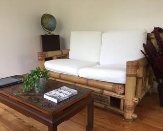 Joyu Surf Shack - Bidart - Huiskamer