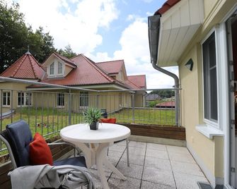 Wohnpark Strandstraße App 11 - Ostseebad Wustrow - Innenhof